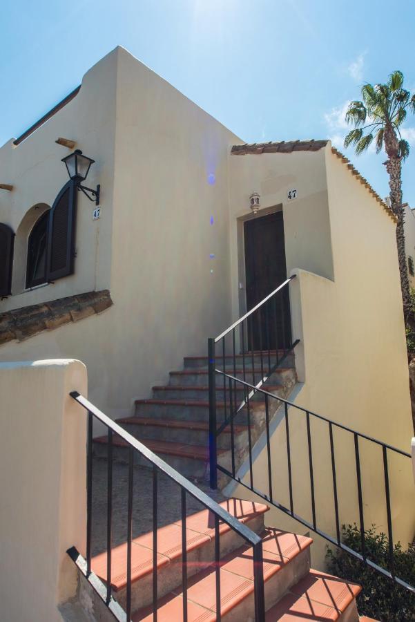 Luxurioese Und Grossraeumige Villa Mit Community Pool, Sicht Auf Das Mittelmeer Sowie Dem Mar Menor, La Manga Club Atamaría Exterior foto