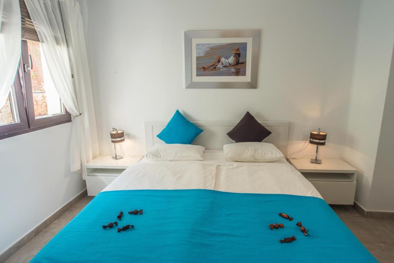 Luxurioese Und Grossraeumige Villa Mit Community Pool, Sicht Auf Das Mittelmeer Sowie Dem Mar Menor, La Manga Club Atamaría Exterior foto