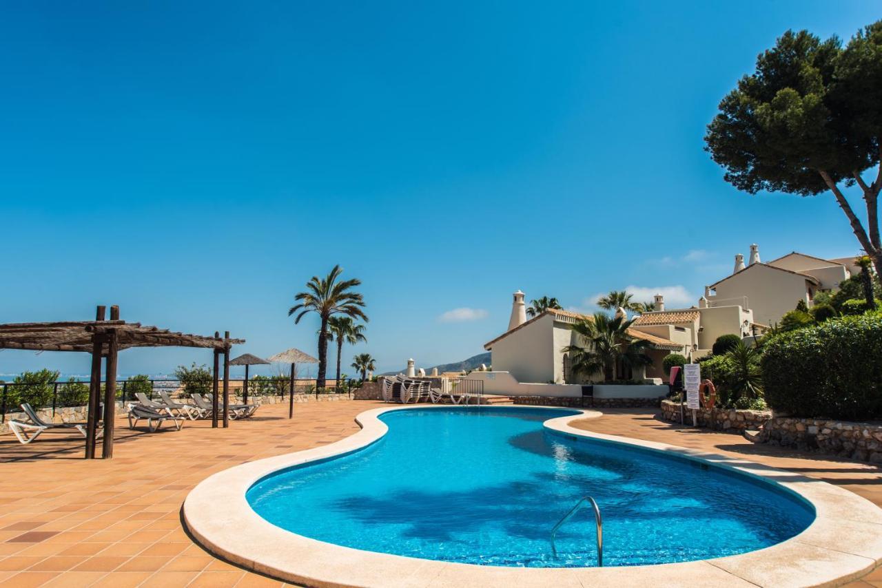 Luxurioese Und Grossraeumige Villa Mit Community Pool, Sicht Auf Das Mittelmeer Sowie Dem Mar Menor, La Manga Club Atamaría Exterior foto