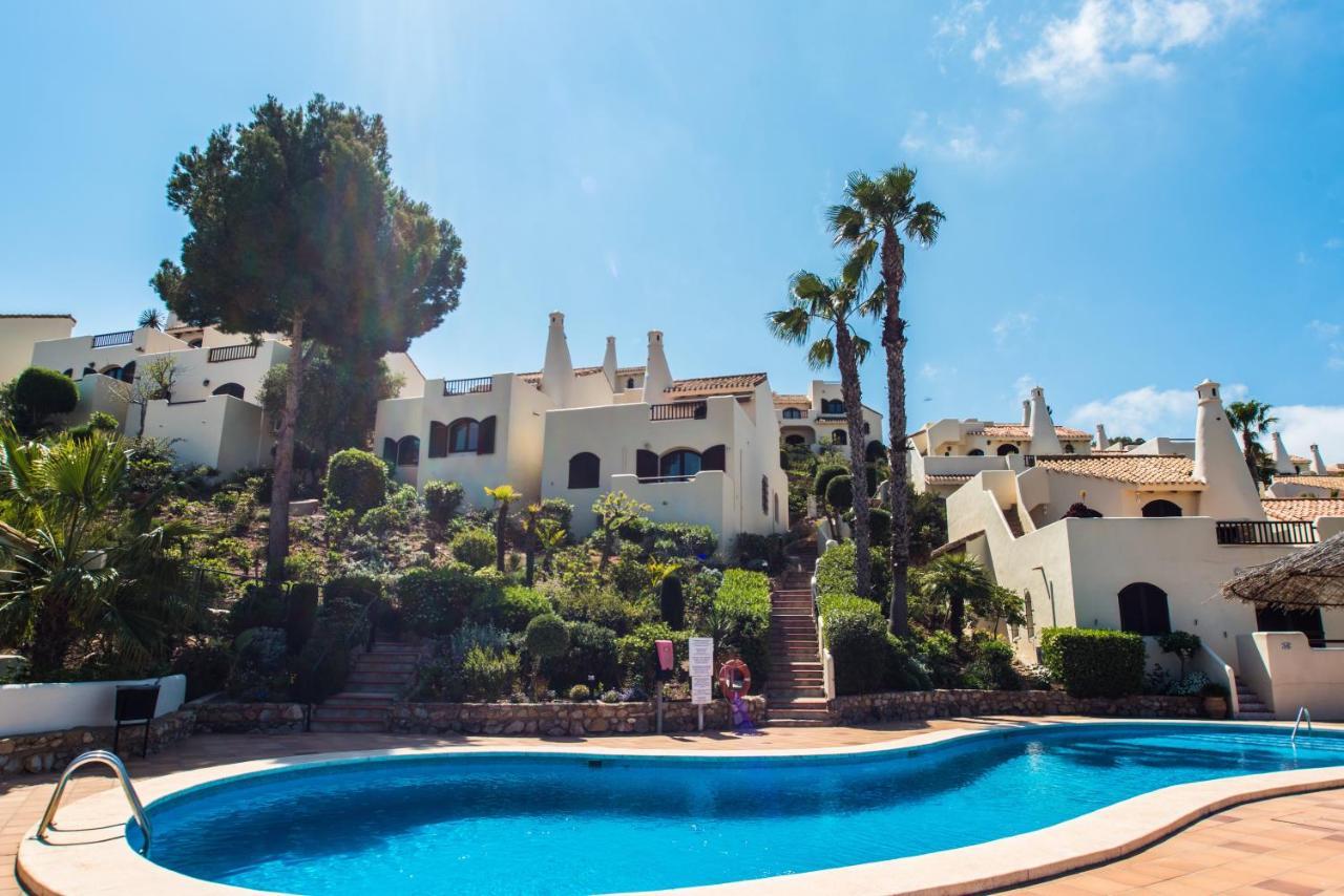 Luxurioese Und Grossraeumige Villa Mit Community Pool, Sicht Auf Das Mittelmeer Sowie Dem Mar Menor, La Manga Club Atamaría Exterior foto